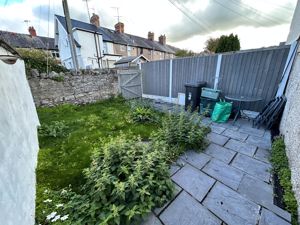 Photo 16- click for photo gallery